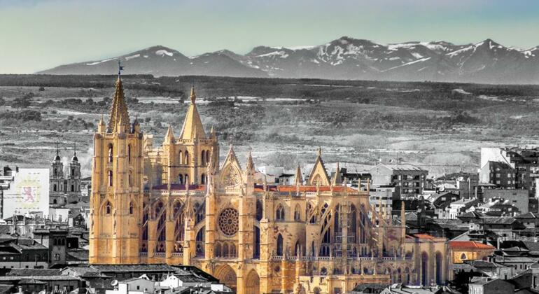 Visita Guiada “Catedral de León”, Spain