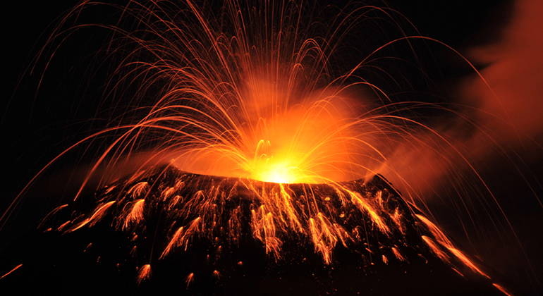 Volcan De Pacaya Hikking Guatemala City Freetour Com