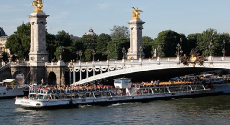 free walking tour paris espanol