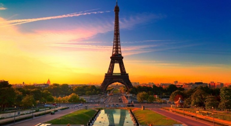 free-tour-paris-essential-in-spanish-paris-freetour