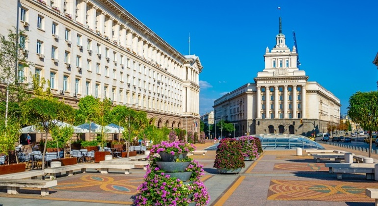 free guided tours sofia