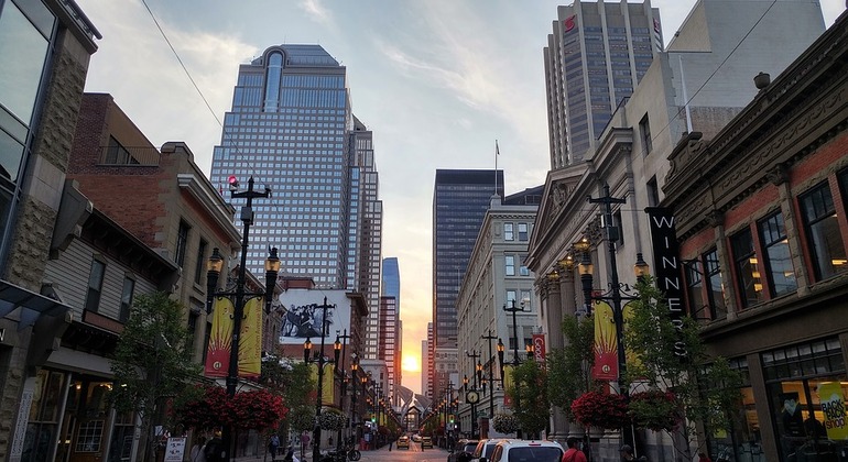 Historic Stephen Avenue Free Walking Tour, Canada